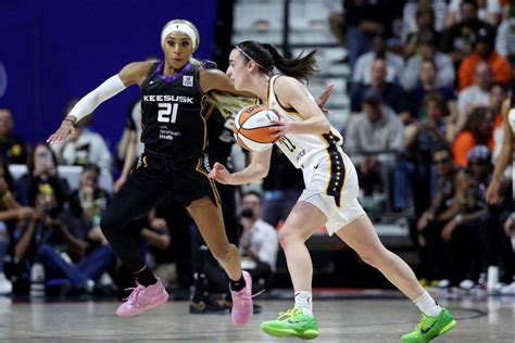 wnba flash score